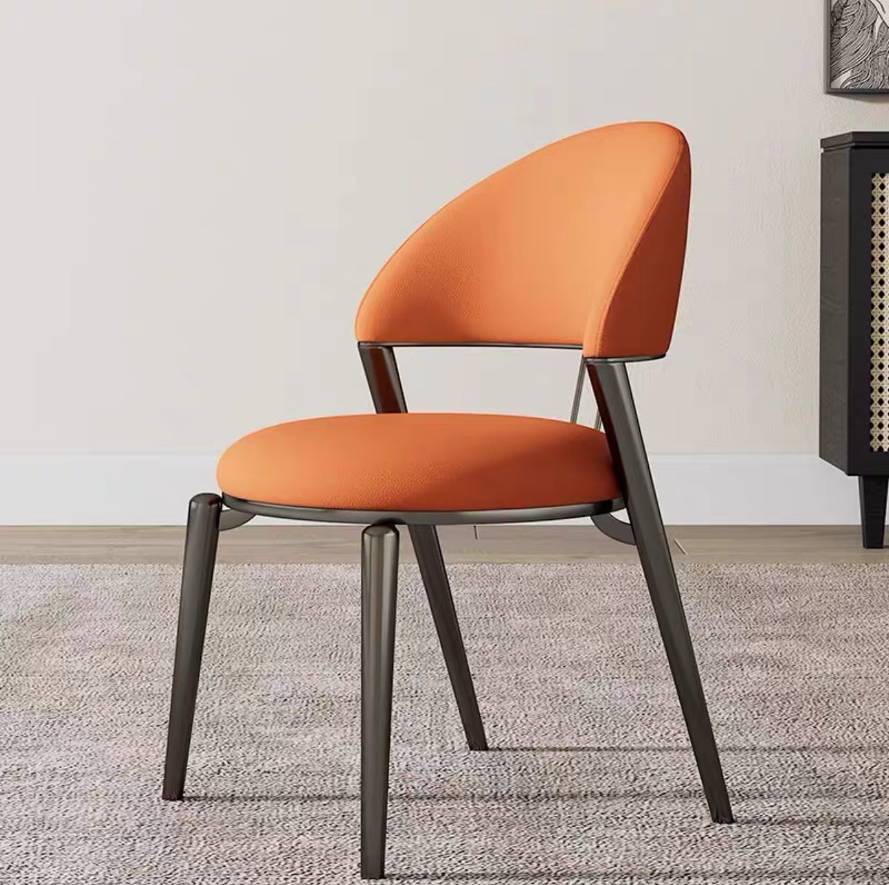 Aura Chair